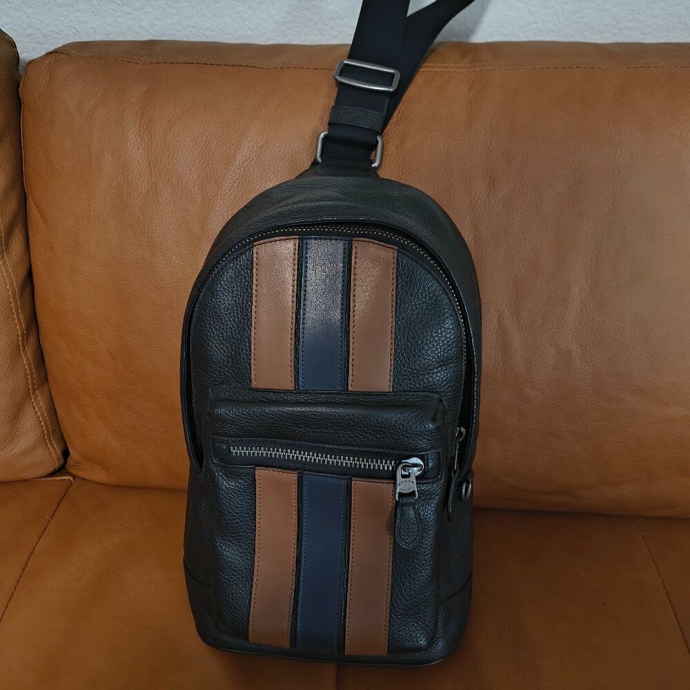Coach Men’s Leather Sling Backpack Crossbody Bag Black Brown Stripe